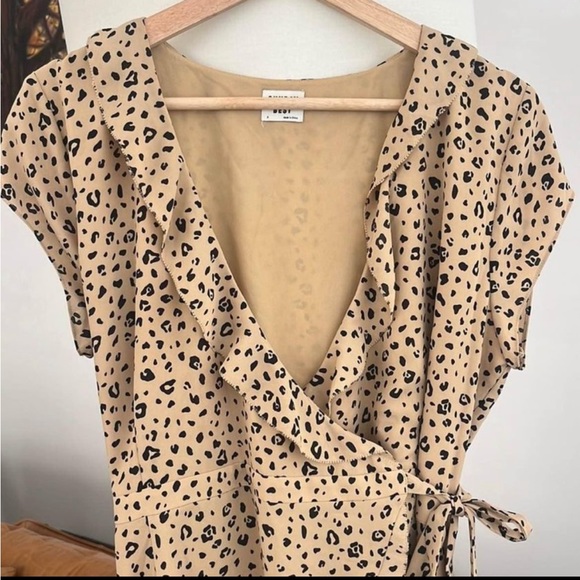 Sunday Best Savoy Dress - Picture 2 of 9